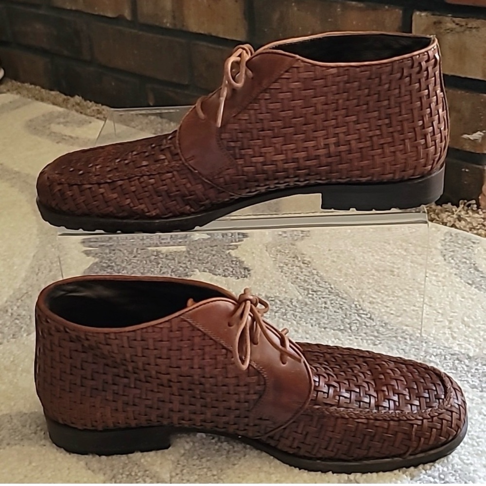 Cole Haan Chukka boots Leather weave Chestnut color Sz 11B